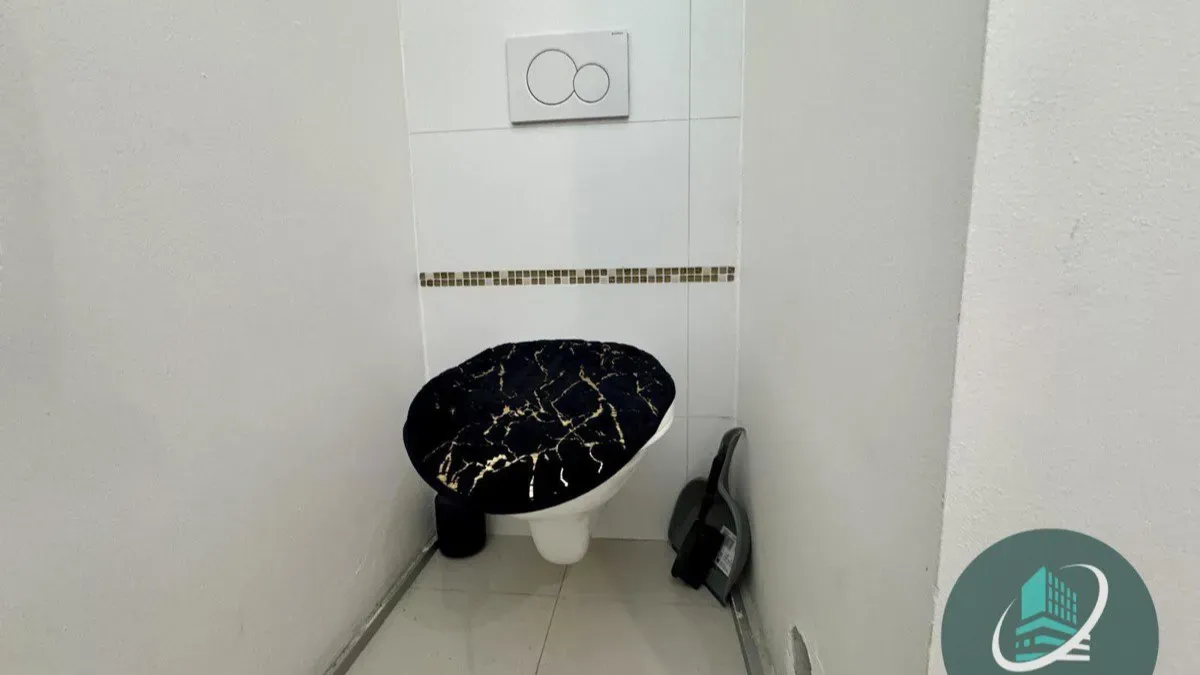 Pronájem komerční nemovitosti · 55 m²