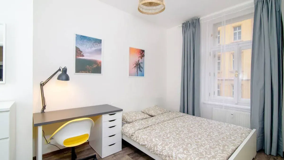 Pronájem bytu 2+kk 50m² Praha - Karlín