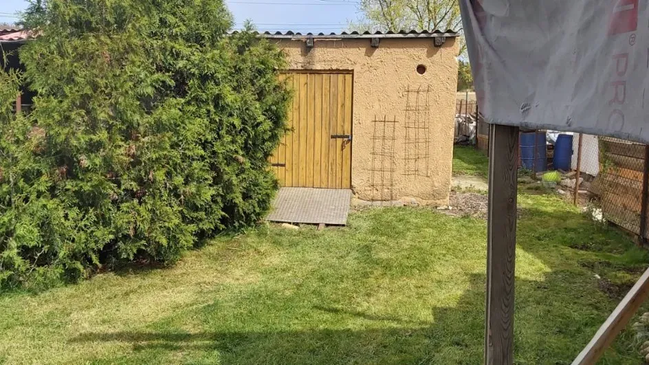 Pronájem části zahrady 180 m² a stavby Rokycany 15 m²